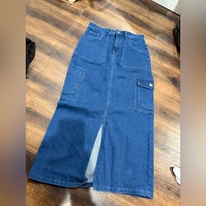Blue Denim Midi Skirt with Pockets
